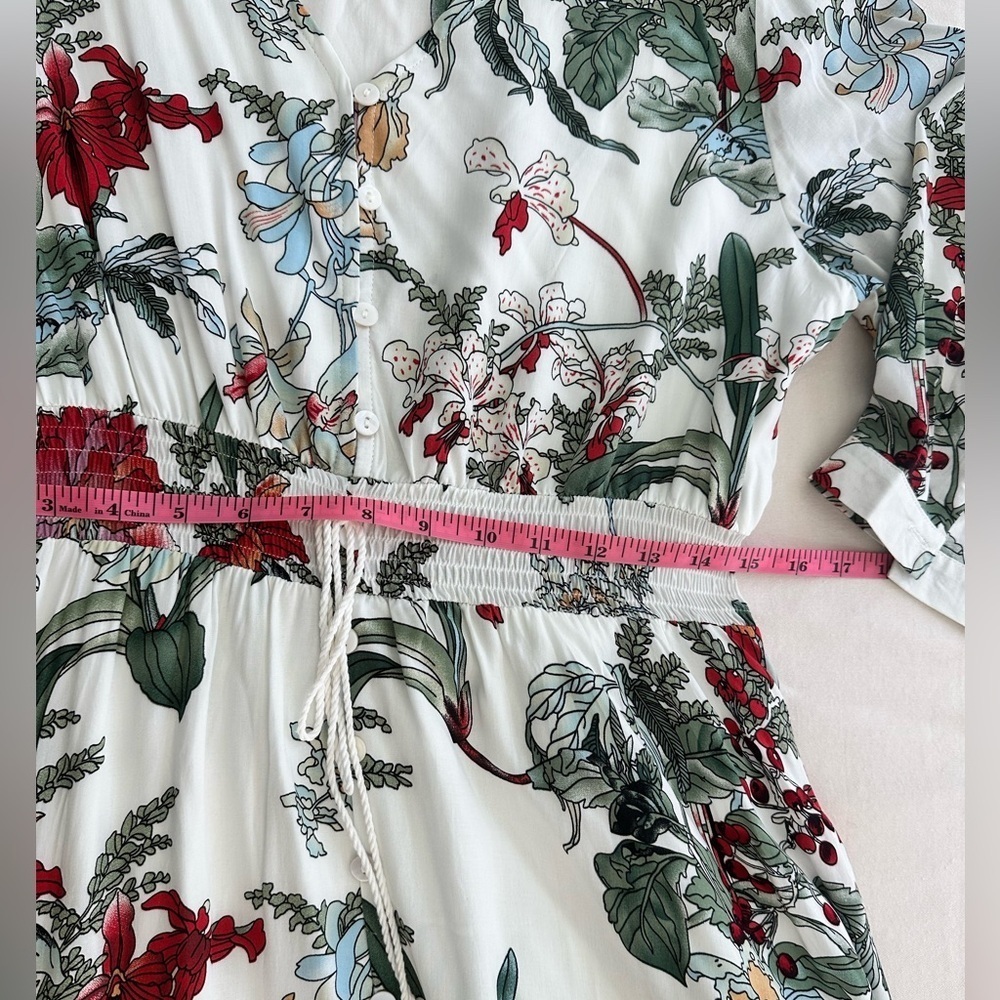 Women’s Floral Lightweight Dress Casual & Cute Size Large Short Sleeve - Picture 8 of 10